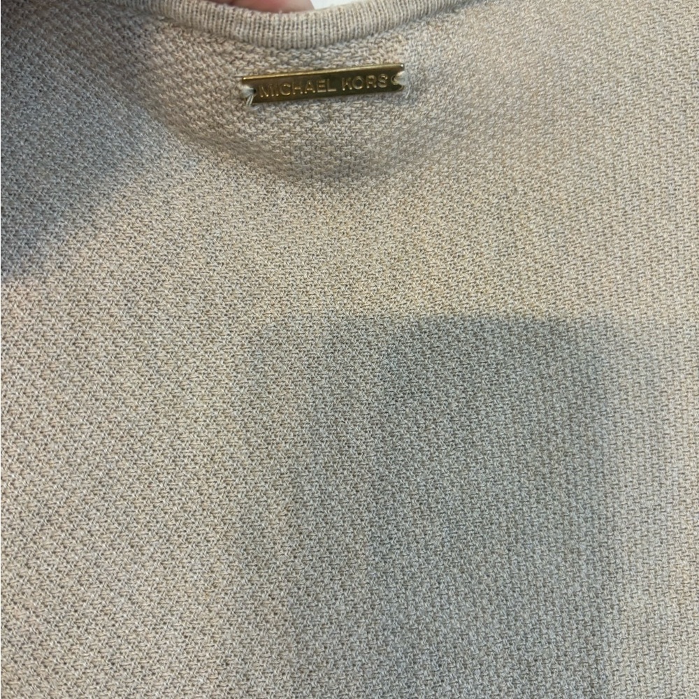 Michael Kors Beige and Gold Hardware Long Sleeve Knit Top Size Medium - Picture 6 of 6